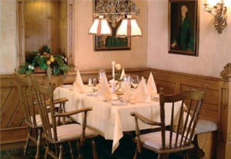 Hotel Restaurant Hoettche Дормаген Экстерьер фото